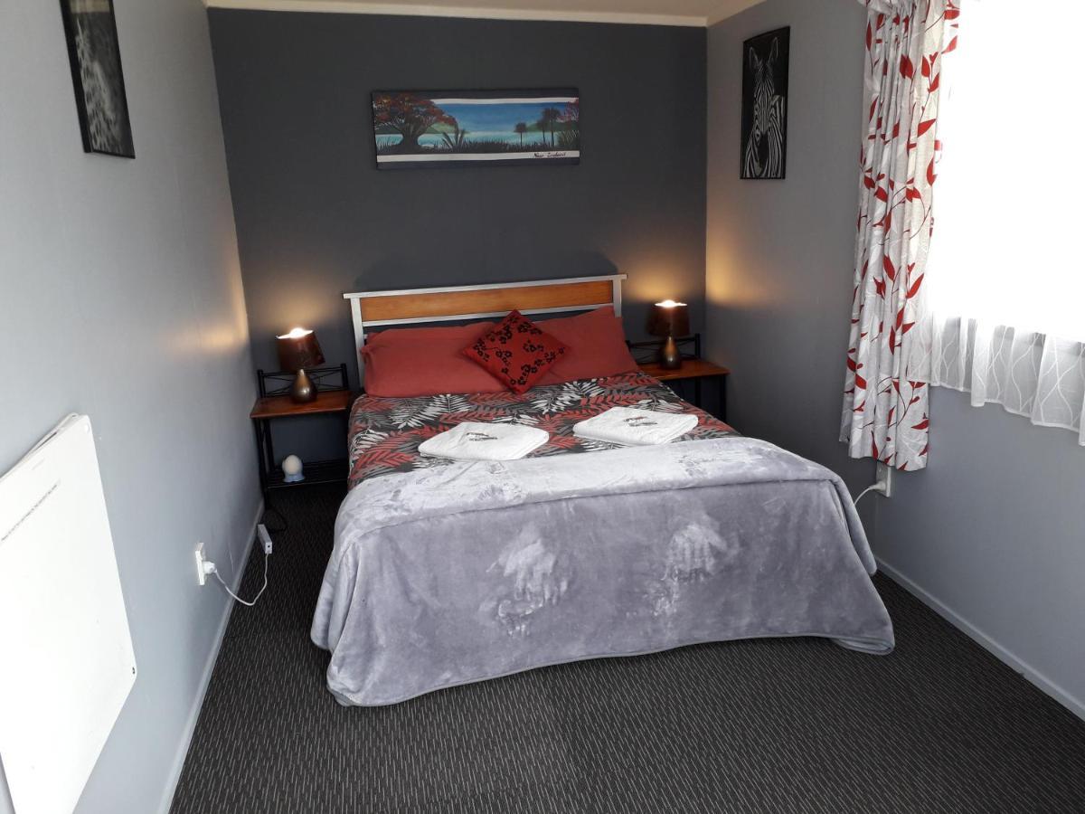 Turtlecove Accommodation Whitianga Exterior photo
