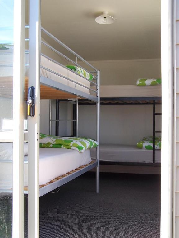 Turtlecove Accommodation Whitianga Room photo