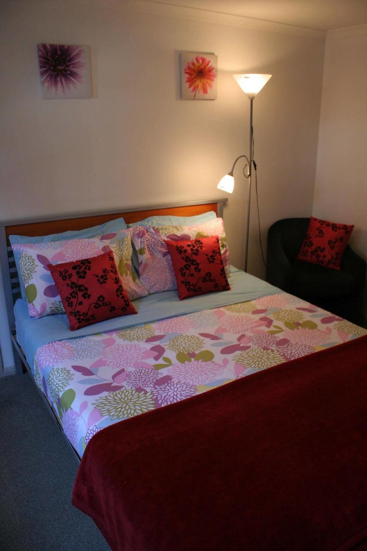 Turtlecove Accommodation Whitianga Exterior photo